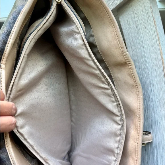 Michael Kors Dark Brown and Beige Tote - Picture 10 of 16